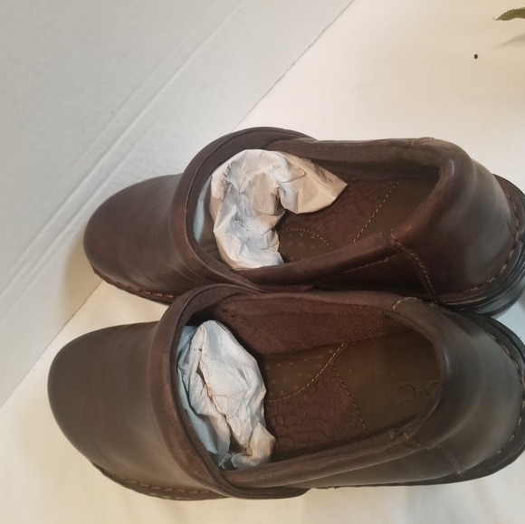 B O C  clogs size 9 - Picture 14 of 15